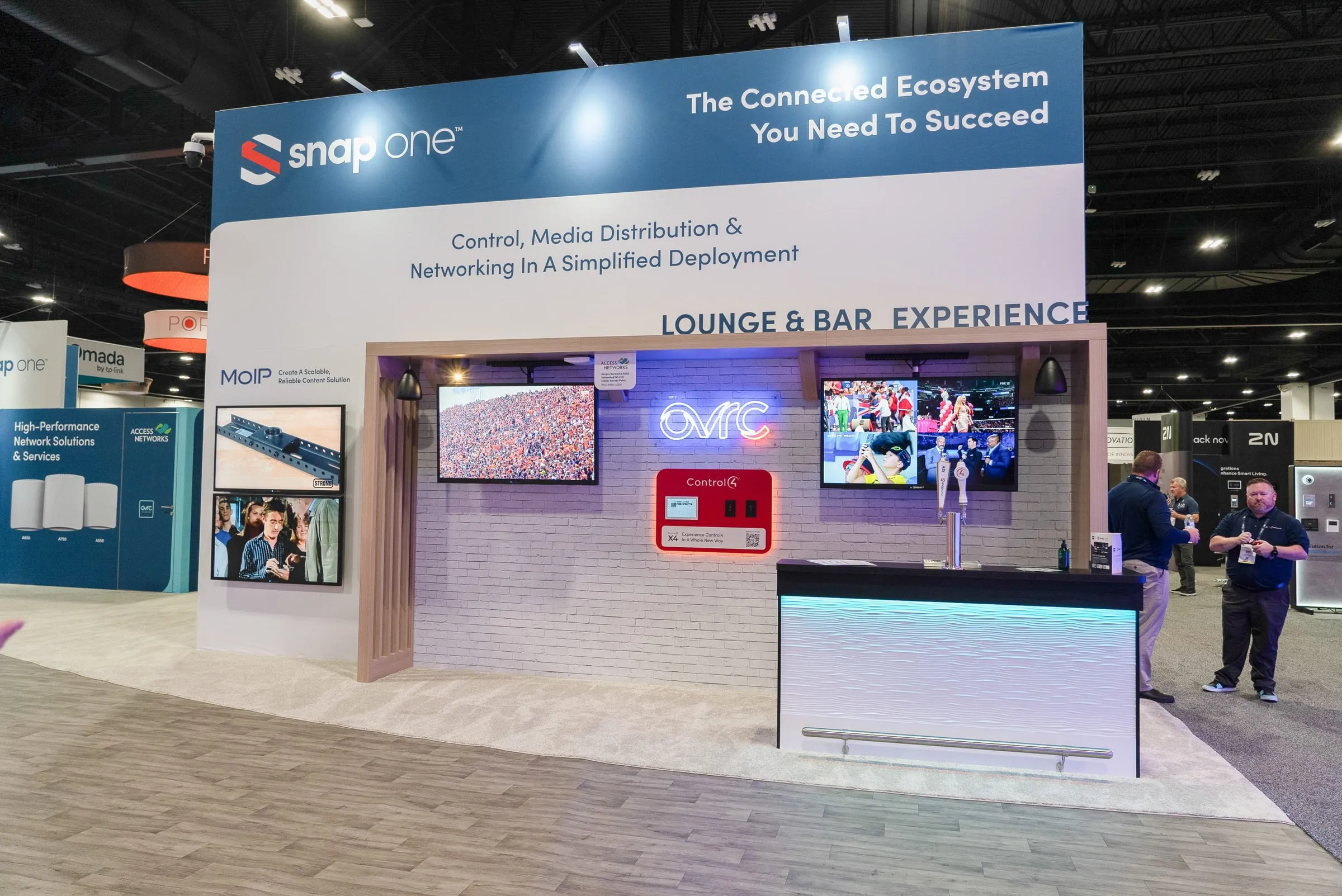 "Lounge and Bar Experience" counter under a Snap One header