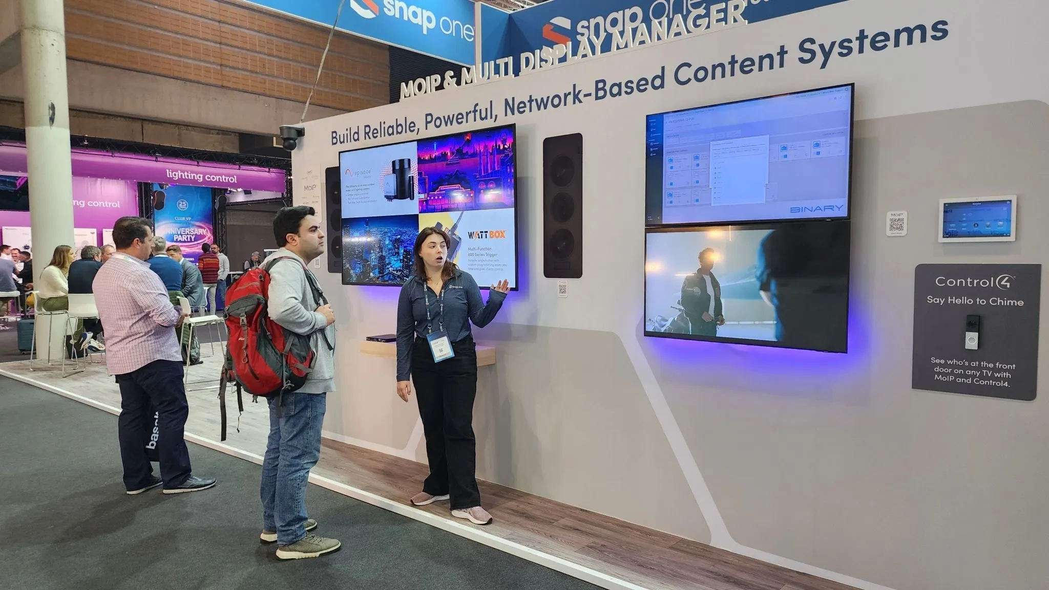 Visitors at the network-based content systems wall